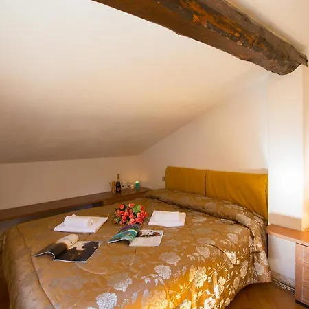 Apartment Sleeps 6